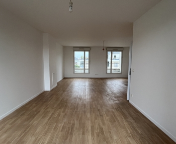 Location Appartement 5 pièces Compiègne (60200) - CENTRE-VILLE 