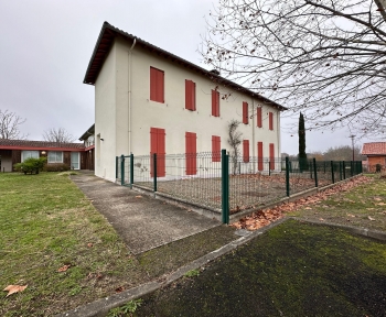 Location Maison 3 pièces Pouydesseaux (40120)