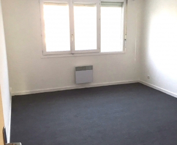 Location Appartement avec balcon 3 pièces Valenciennes (59300)