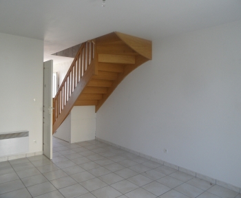 Location Maison avec jardin 3 pièces Fougères-sur-Bièvre (41120) - au calme