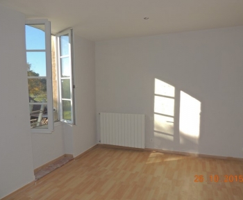 Location Maison 6 pièces Manciet (32370)