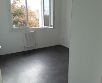 Location Appartement 4 pièces Blois (41000) - Quartier Quinière