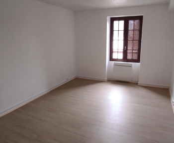 Location Appartement atypique 4 pièces Monnerville (91930)