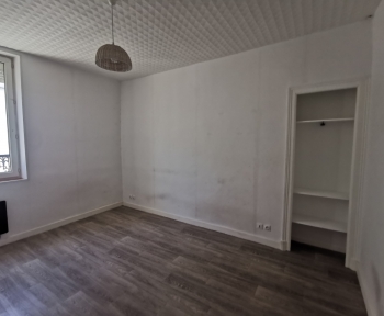 Location Studio  pièce Reims (51100) - JEANJO