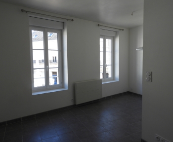 Location Maison 2 pièces Romorantin-Lanthenay (41200)